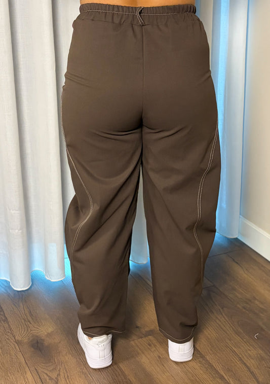 66 Contrast stitch balloon pants