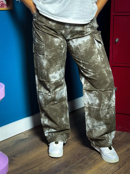 Camouflage bottom