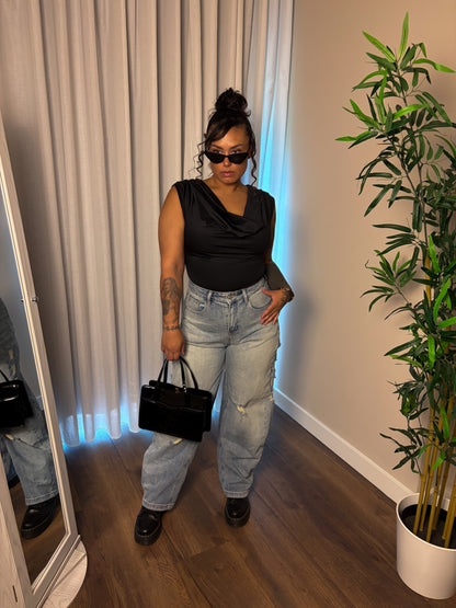 50 Noir drape body