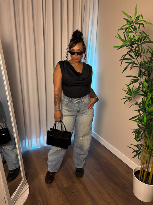 50 Noir drape body