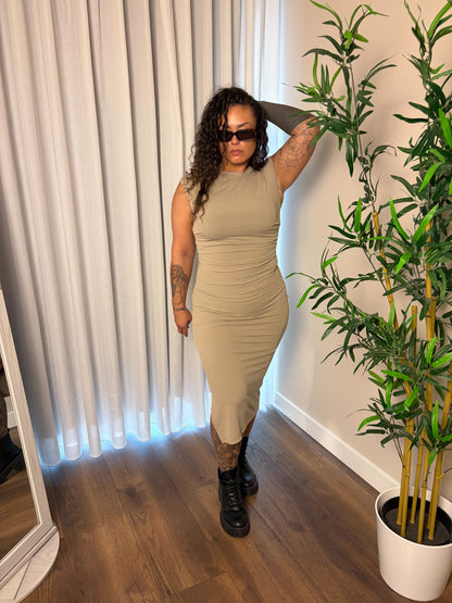 54 Chelsea desire dress