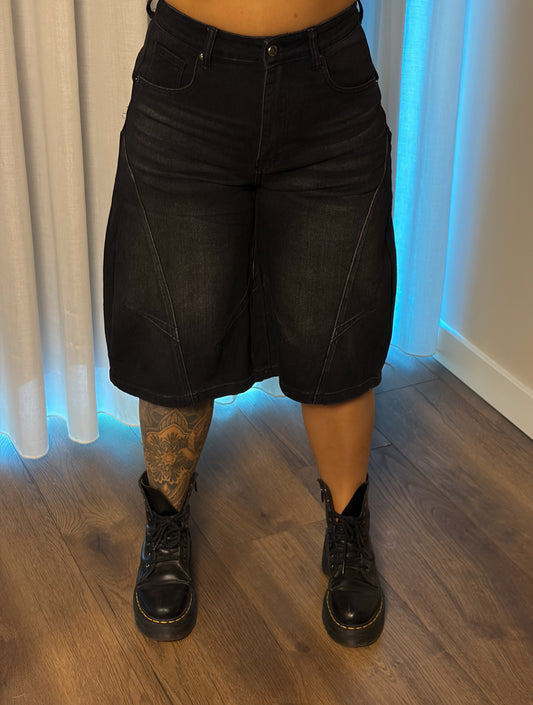 48 Urban drift balloon shorts