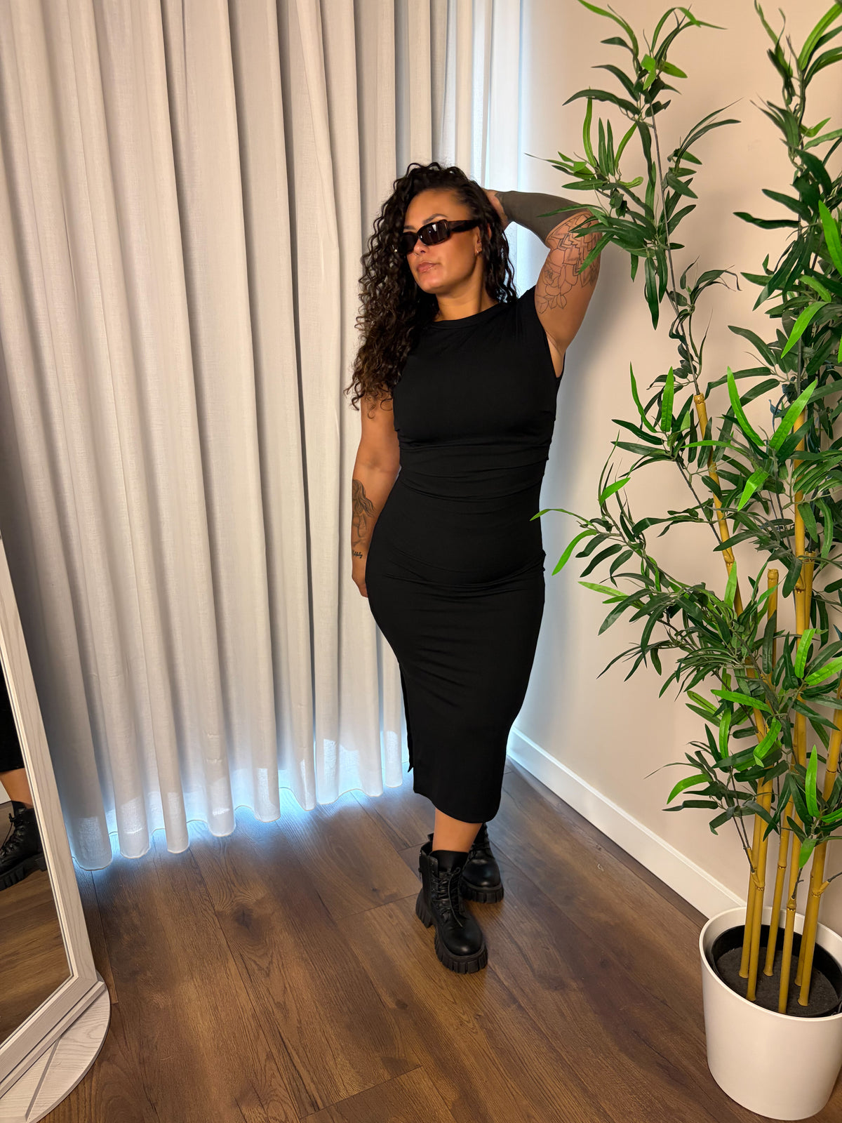 54 Chelsea desire dress
