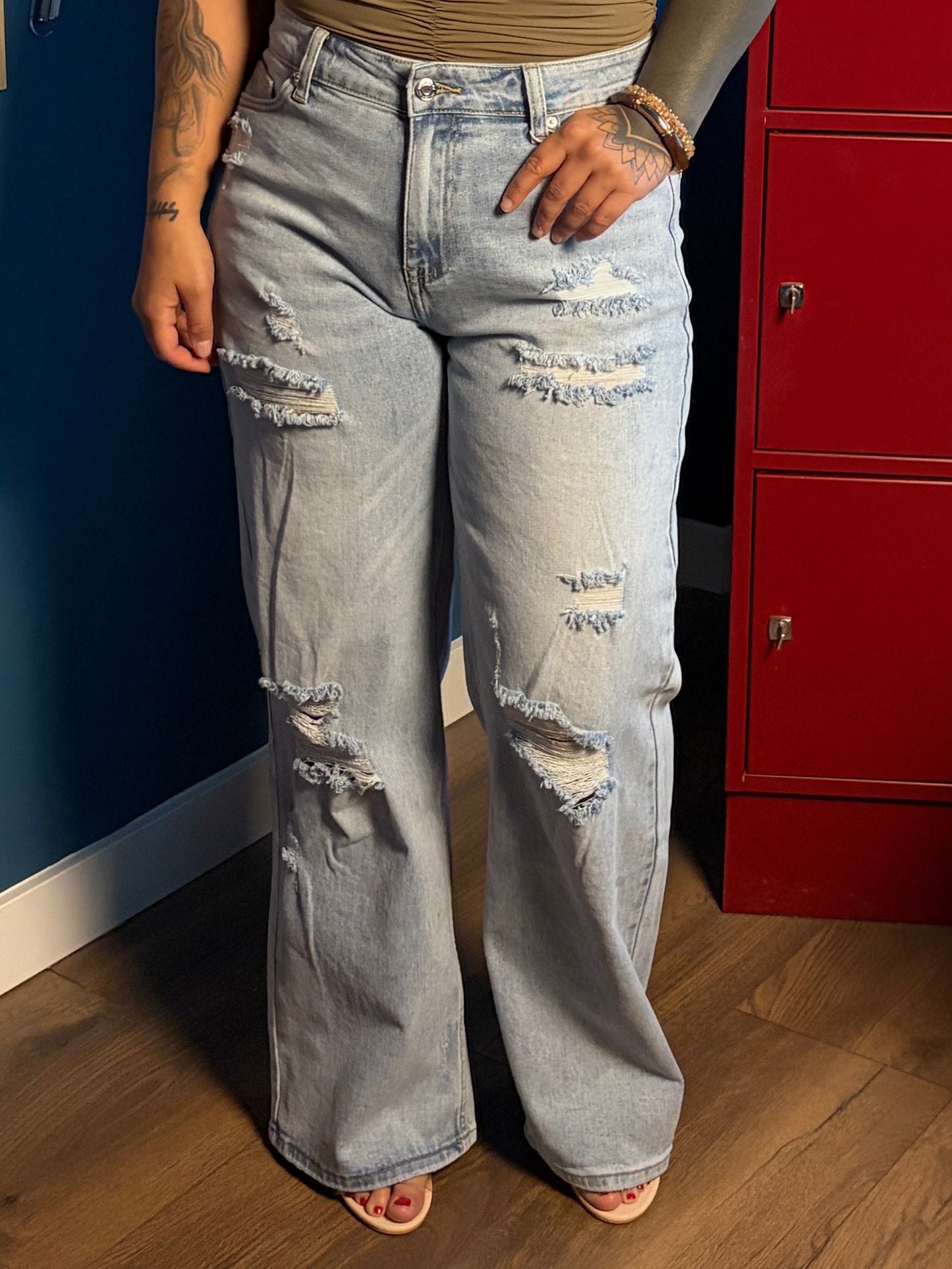Downtown distressed wide leg