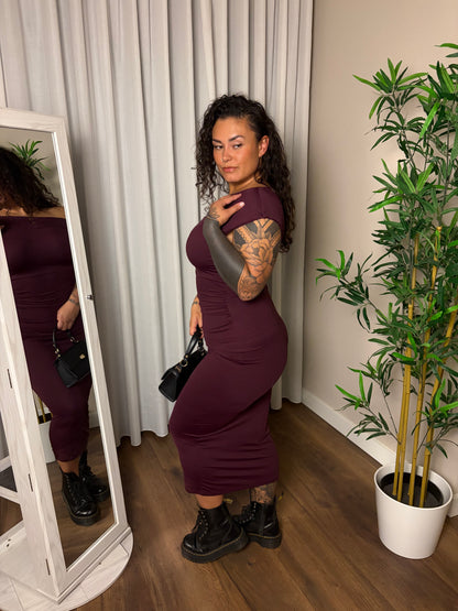 93 Hour glass maxi dress