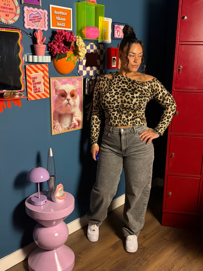 No signal leopard top